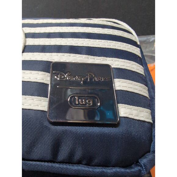 Disney Cruise Line DCL LUG Coupe XL Crossbody Bag SailAway Captain Mickey NWT - Picture 3 of 6